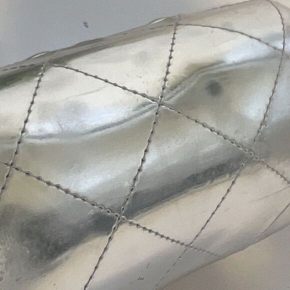 *Rare* Silver Metallic Quilted Chanel Sunglass Case Only Made In Italy HTF - Picture 5 of 12